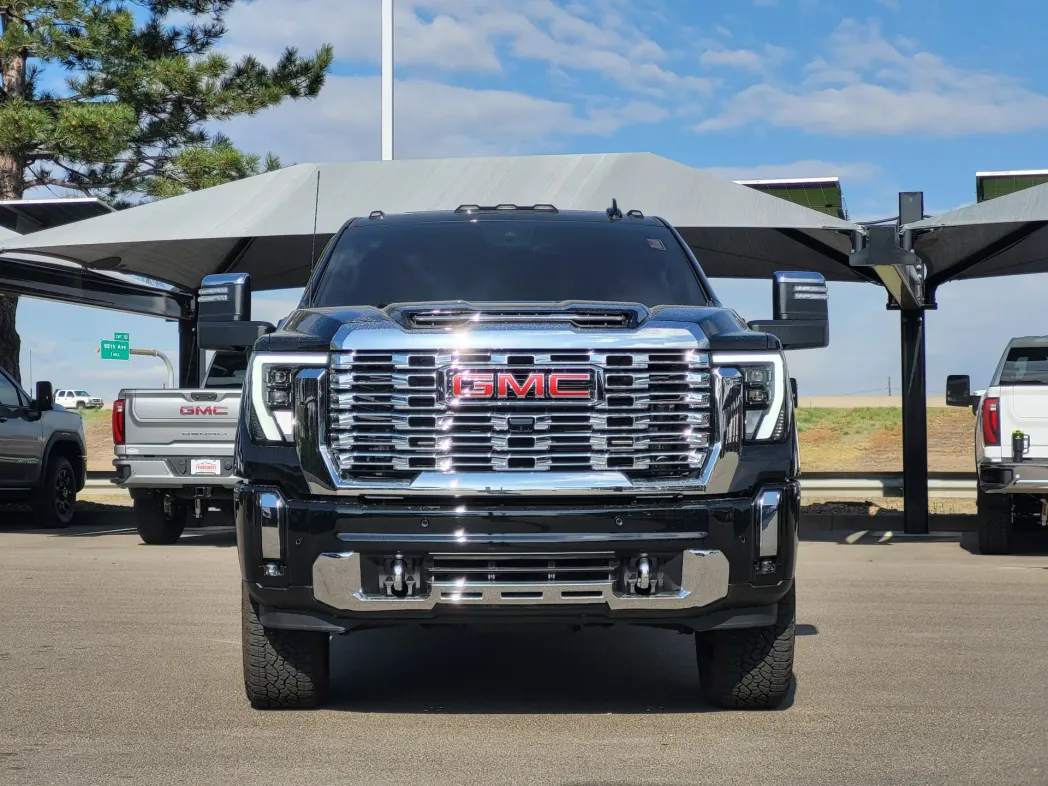 2024 GMC Sierra 2500HD Denali 