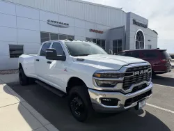 2026 RAM 3500 Tradesman | Thumbnail Photo 6 of 20