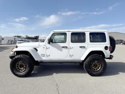 2018 Jeep Wrangler | Thumbnail Photo 3 of 21