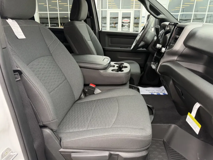 2026 RAM 3500 Tradesman | Photo 10 of 16