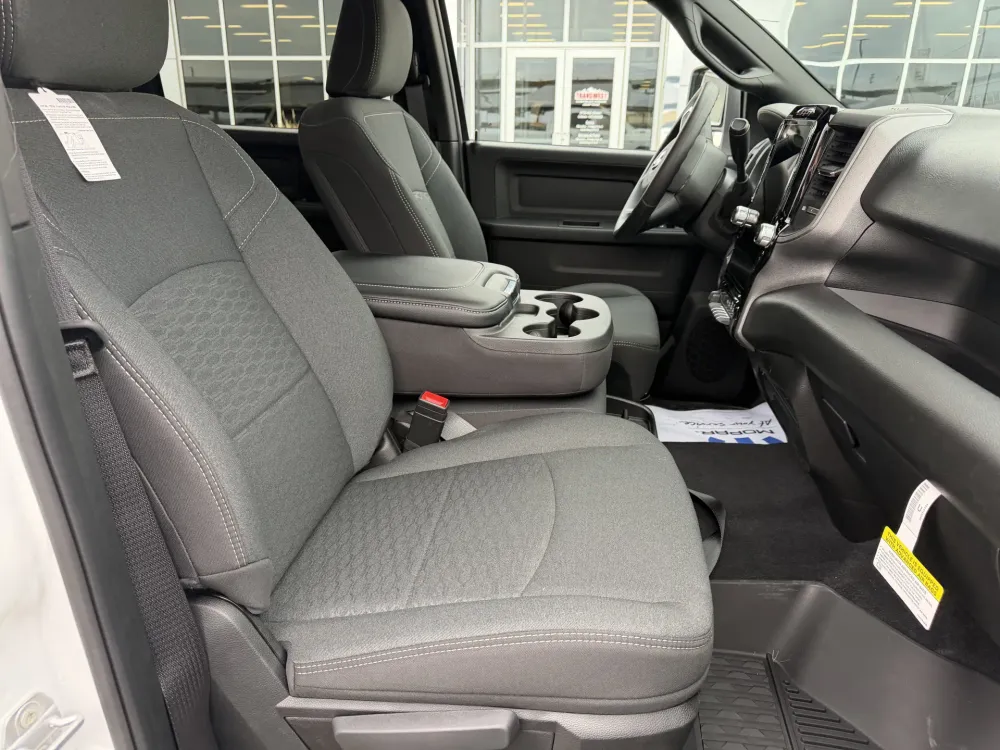 2026 RAM 3500 Tradesman - Photo 10