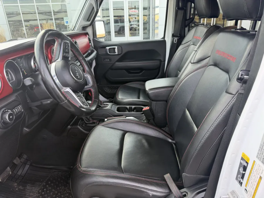 2021 Jeep Wrangler Unlimited Rubicon | Photo 13 of 18