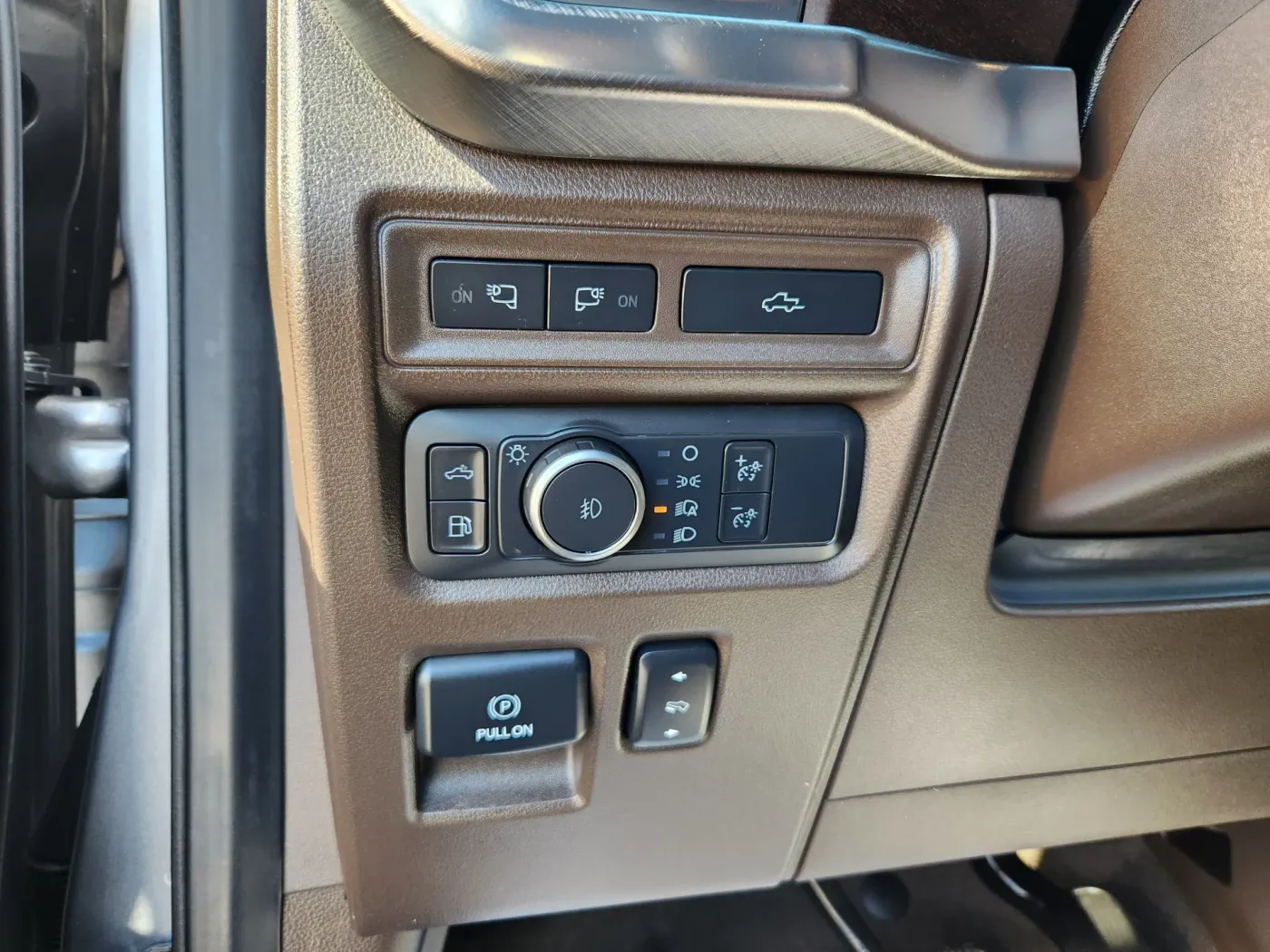 2022 Ford F-150 | Photo 5 of 30