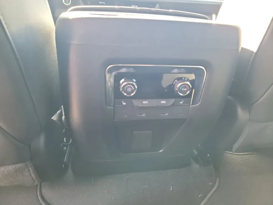 2026 Chevrolet Tahoe High Country | Photo 12 of 26