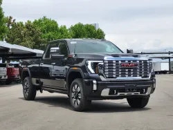 2026 GMC Sierra 2500HD Denali | Thumbnail Photo 2 of 25