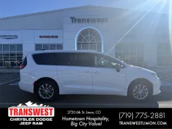 2026 Chrysler Pacifica Select | Thumbnail Photo 14 of 14