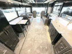 2027 Newmar Essex 4595 | Thumbnail Photo 5 of 31