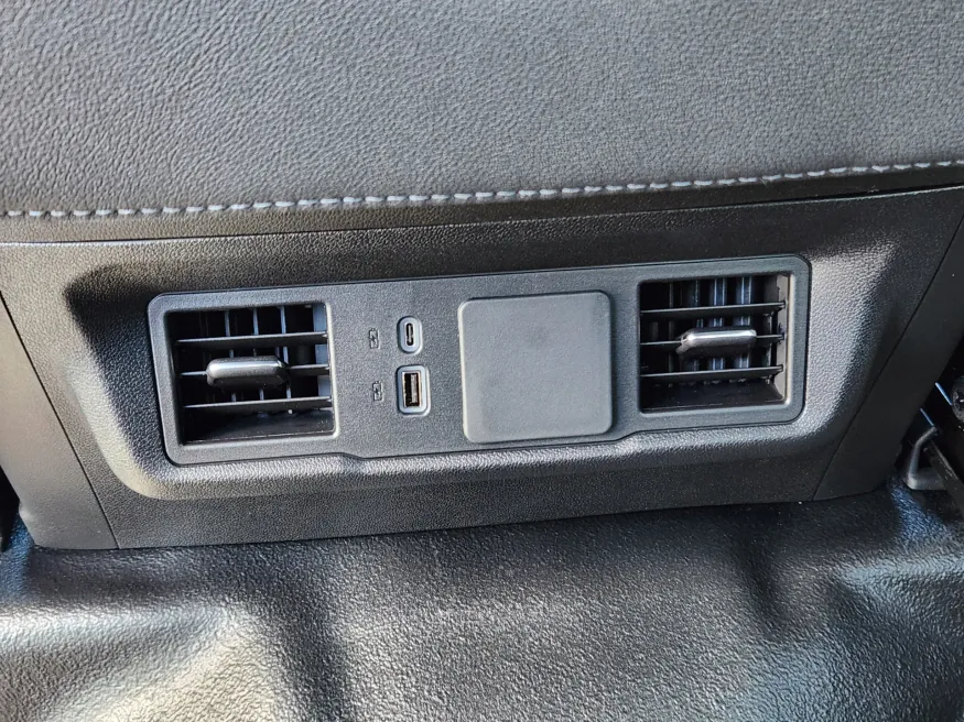 2026 GMC Sierra 2500HD Pro | Photo 17 of 21