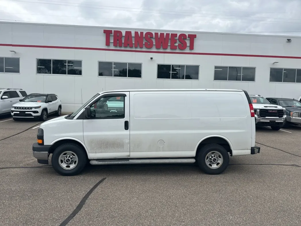 2017 GMC Savana 2500 Work Van 