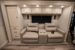 2026 Tiffin Byway 33FL | Thumbnail Photo 7 of 17