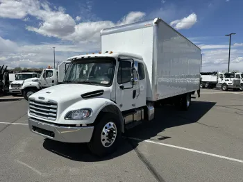 2025 Freightliner M2 106