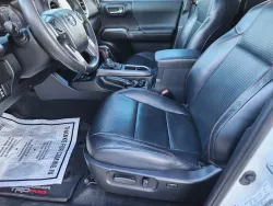 2020 Toyota Tacoma 4WD | Thumbnail Photo 8 of 30