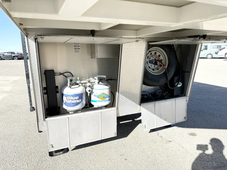 2009 Bison Stratus 3HGNLQ | Photo 24 of 24