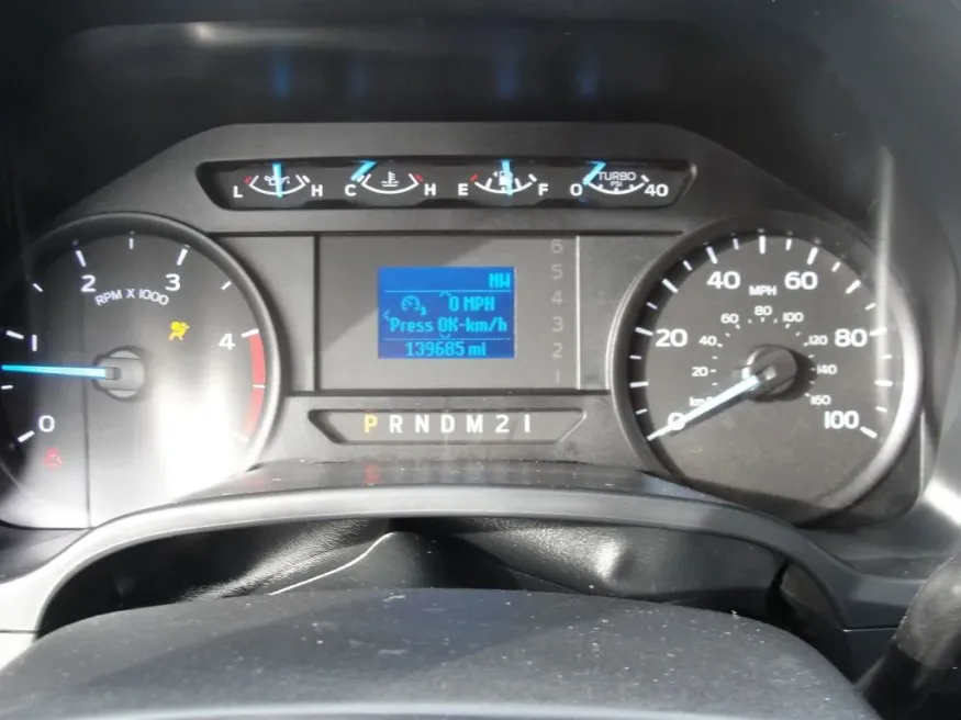 2019 Ford Super Duty F-550 XL | Photo 13 of 14