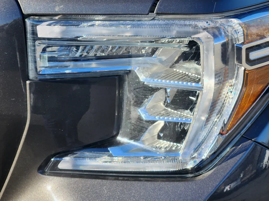 2019 GMC Sierra 1500 AT4 | Photo 6 of 21