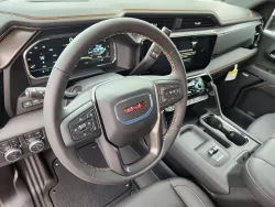 2025 GMC Sierra 2500HD AT4 | Thumbnail Photo 7 of 31