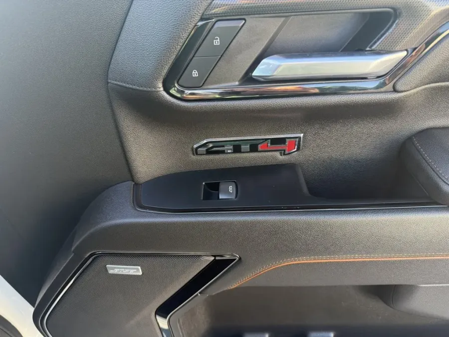 2023 GMC Sierra 1500 | Photo 25 of 29