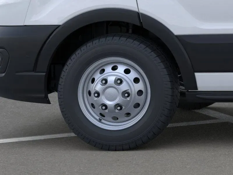 2026 Ford Transit-350 | Photo 19 of 21