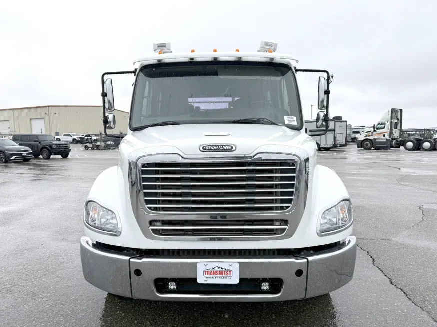 2011 Freightliner M2 112 | Photo 23 of 22