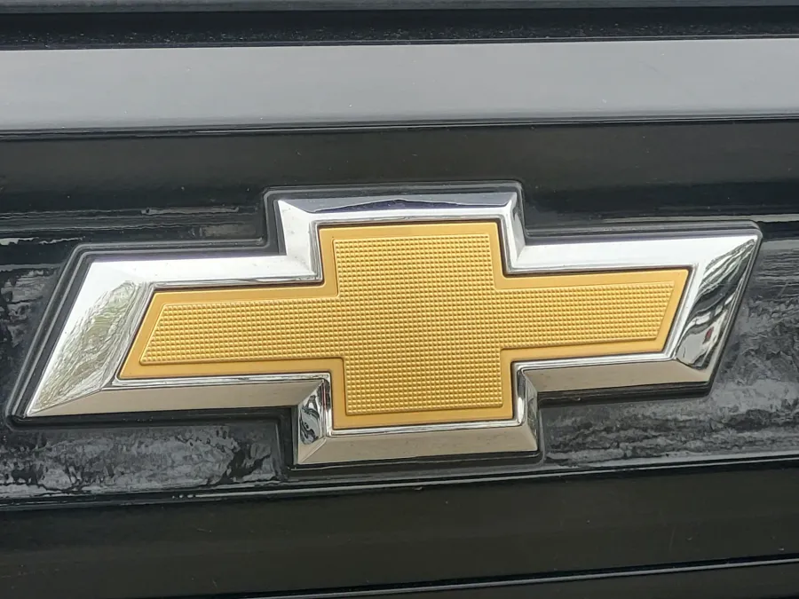 2025 Chevrolet Tahoe LT | Photo 10 of 25