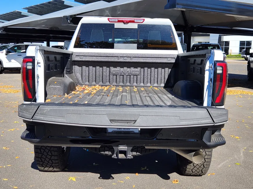 2026 GMC Sierra 2500HD AT4X | Photo 15 of 30