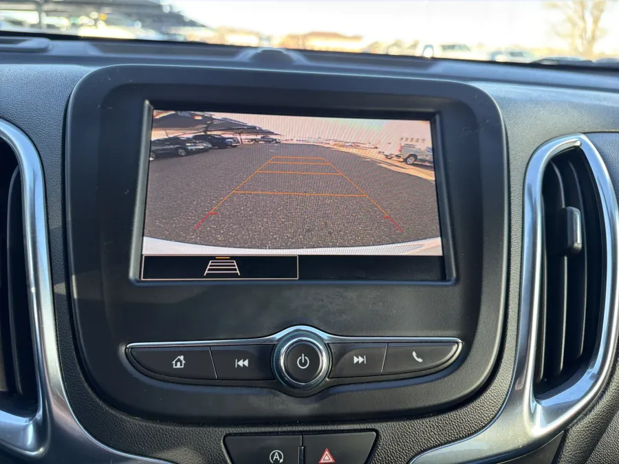 2024 Chevrolet Equinox LT | Photo 16 of 21