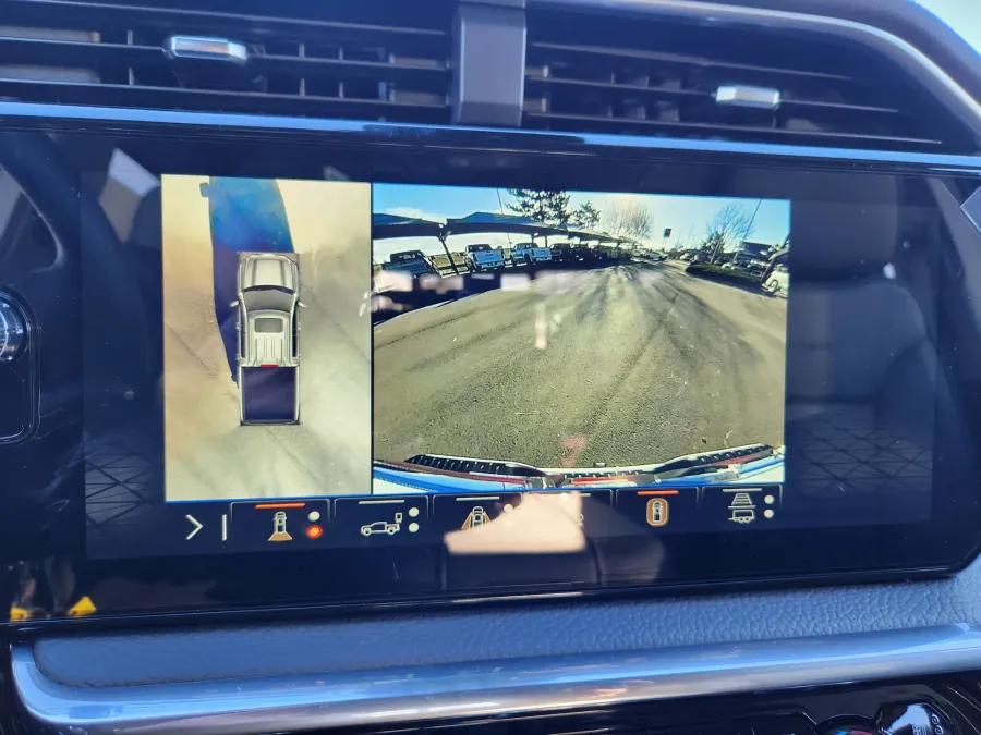 2026 GMC Sierra 1500 Denali | Photo 28 of 31