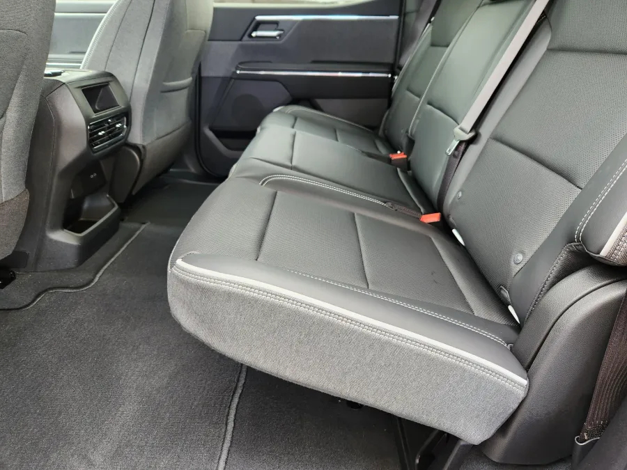 2026 GMC Sierra EV Standard Range Elevation | Photo 10 of 28