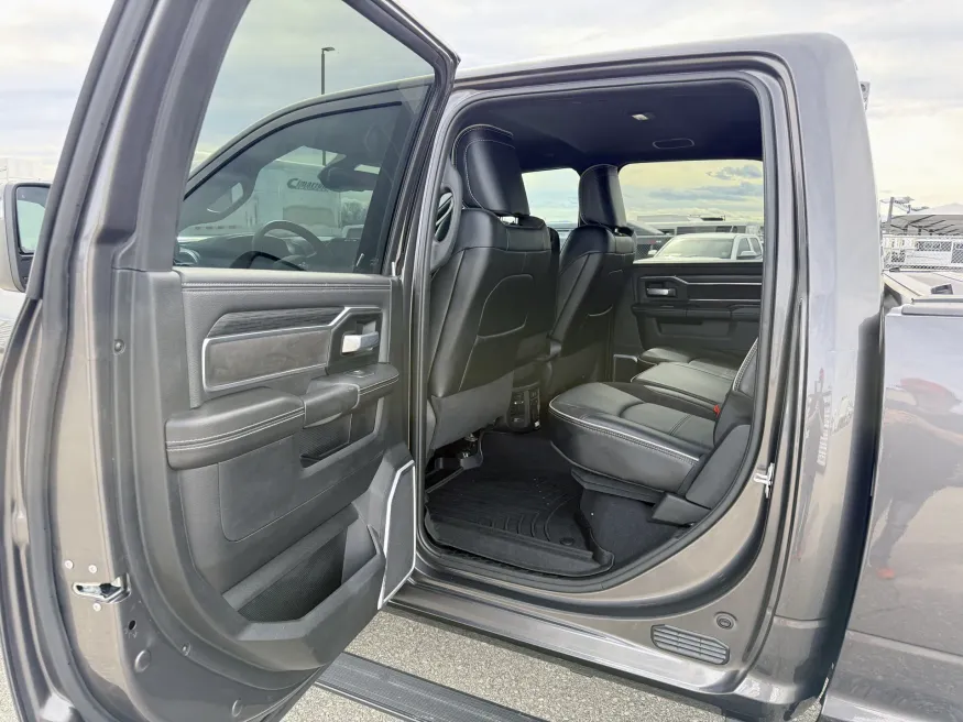 2024 RAM 2500 | Photo 7 of 21