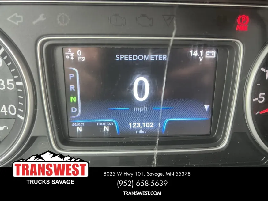 2021 International MV607 | Photo 14 of 15