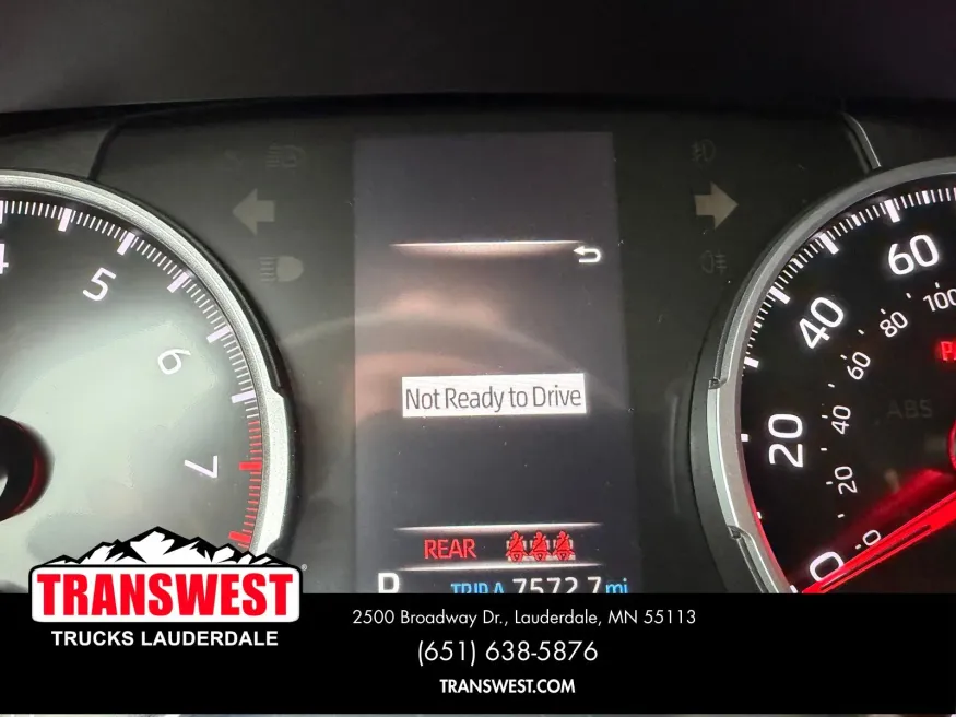 2021 Toyota RAV4 LE | Photo 11 of 23