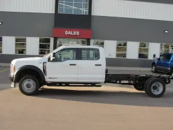 2026 Ford F-550 | Thumbnail Photo 18 of 31