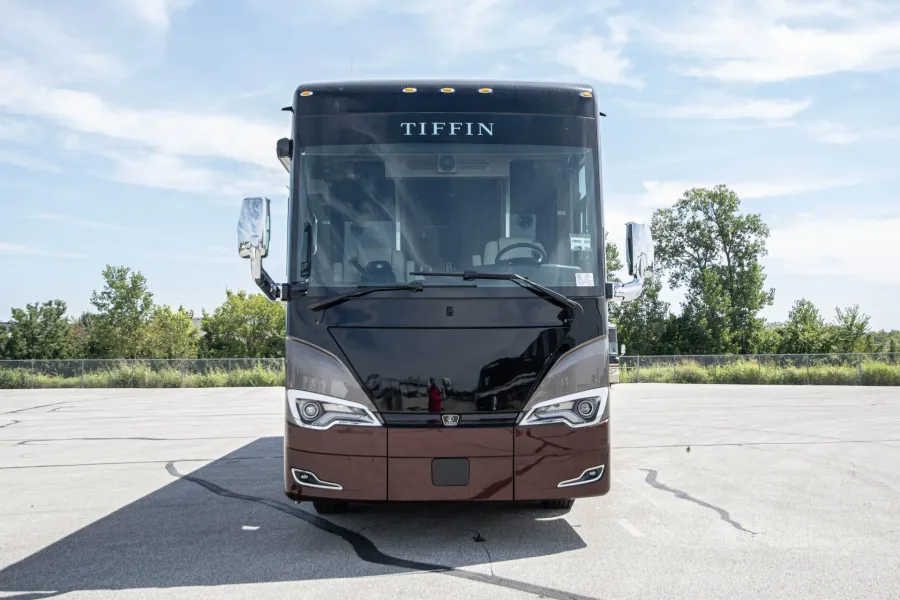2026 Tiffin Allegro Bus 40IP | Photo 5 of 28
