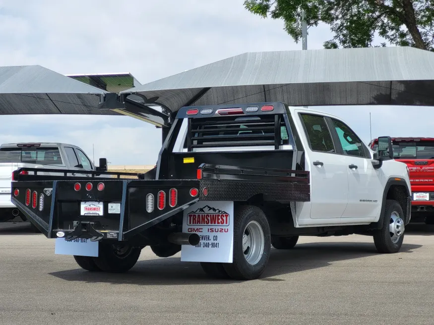 2026 GMC Sierra 3500HD CC Pro | Photo 6 of 20