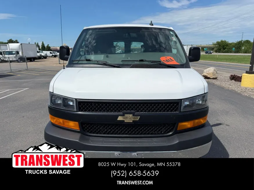 2021 Chevrolet Express 2500 Work Van | Photo 16 of 21