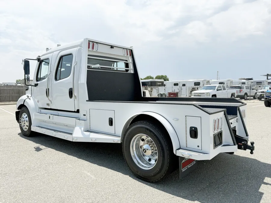 2026 Freightliner M2 112 SUMMIT HAULER | Photo 14 of 24