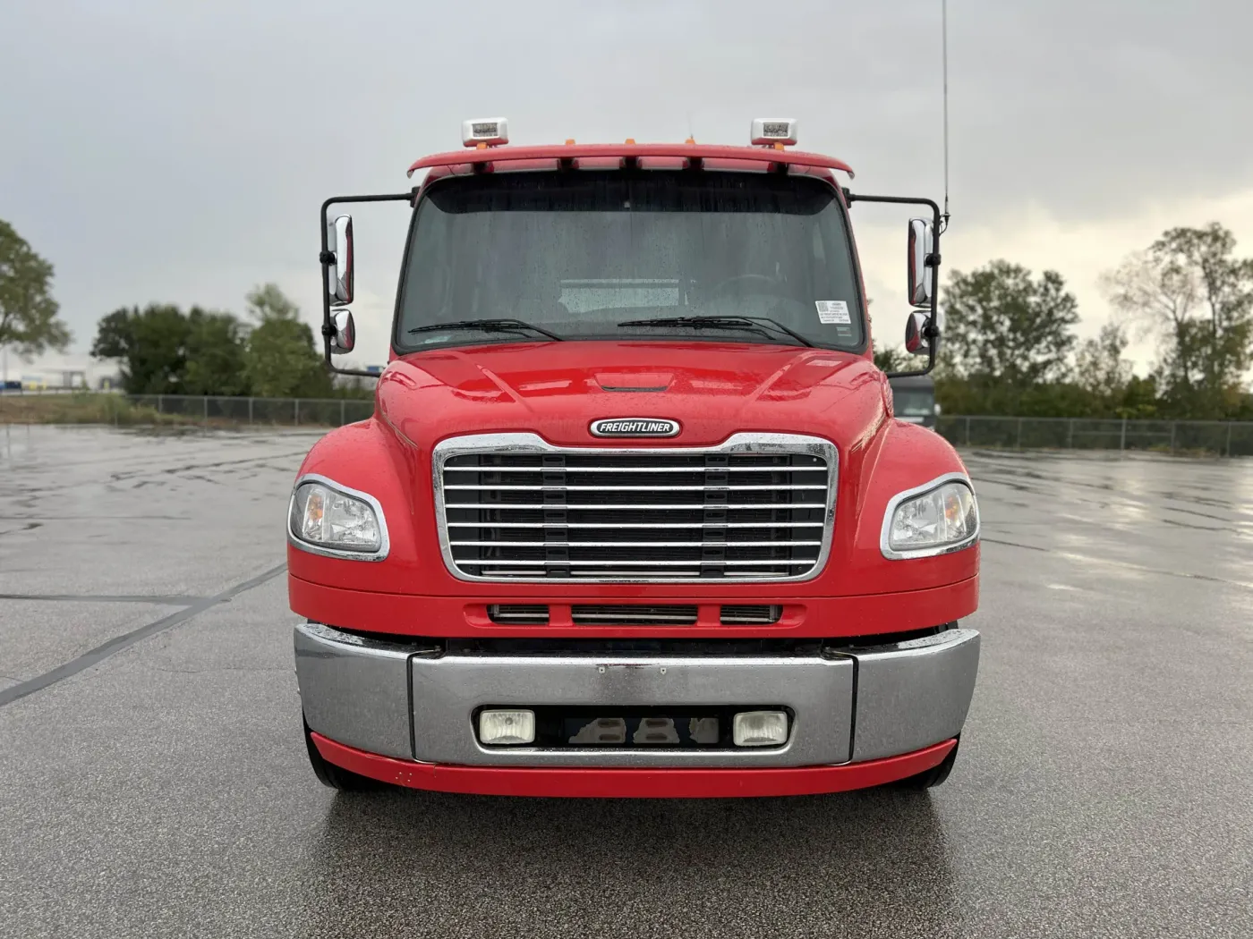 2007 Freightliner M2 106 | Photo 4 of 40
