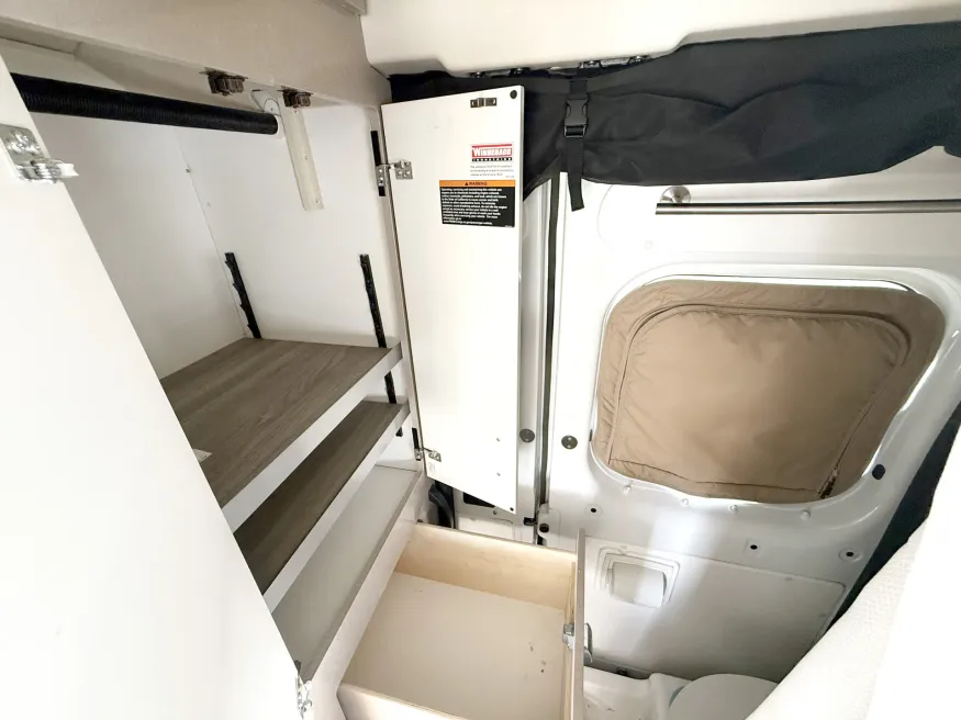 2023 Winnebago Travato 59KL | Photo 8 of 14