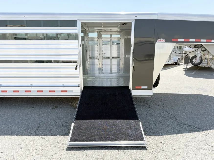 2026 Cimarron Lonestar Stock | Photo 4 of 20