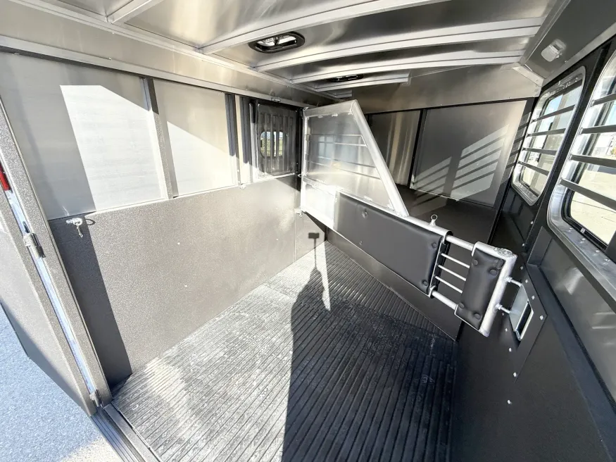 2026 Logan Coach Bullseye 2HGN | Photo 12 of 15