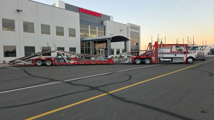 2026 Western Star 49X | Photo 3 of 24