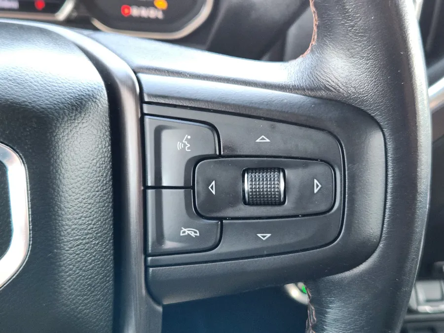 2022 GMC Sierra 1500 Limited | Photo 14 of 22