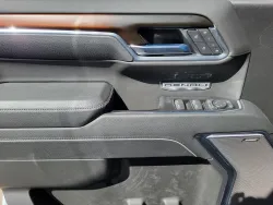2026 GMC Sierra 1500 Denali | Thumbnail Photo 19 of 26
