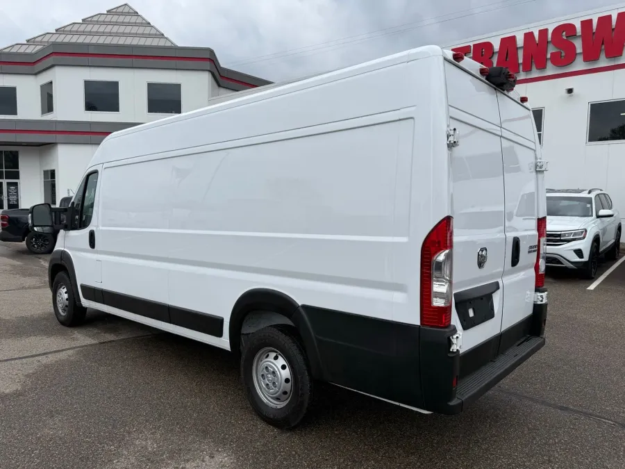 2023 RAM Promaster | Photo 2 of 20