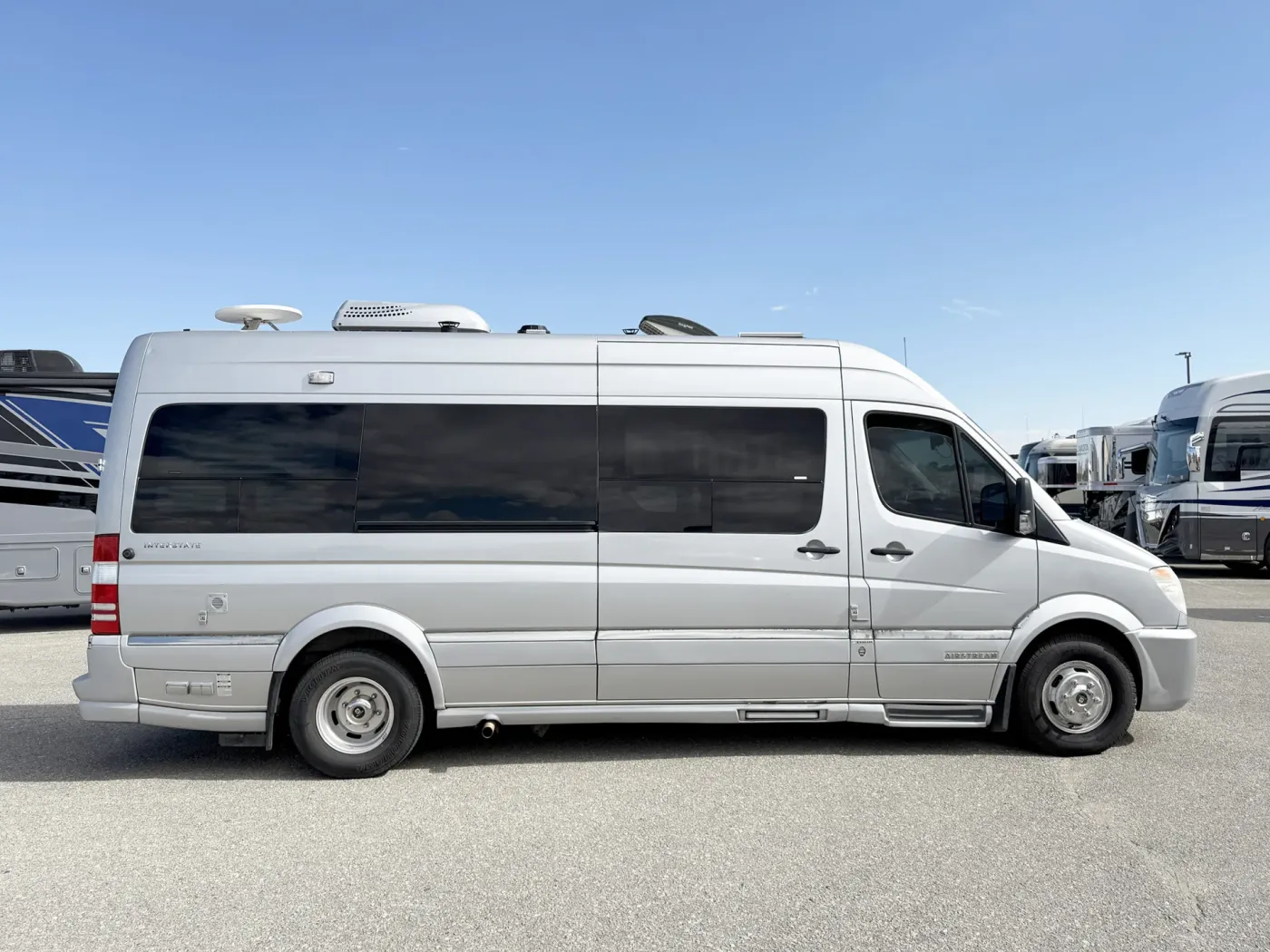 2013 Airstream Interstate EXT Lounge | Photo 2 of 20