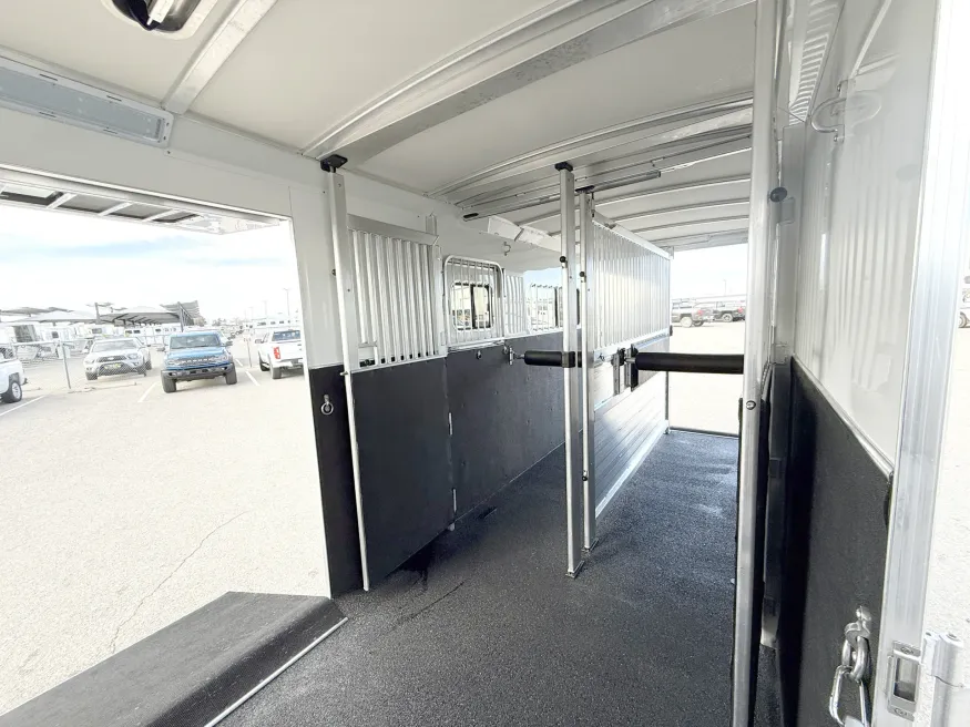 2026 Cimarron Norstar Warmblood 2 + 1 | Photo 16 of 20