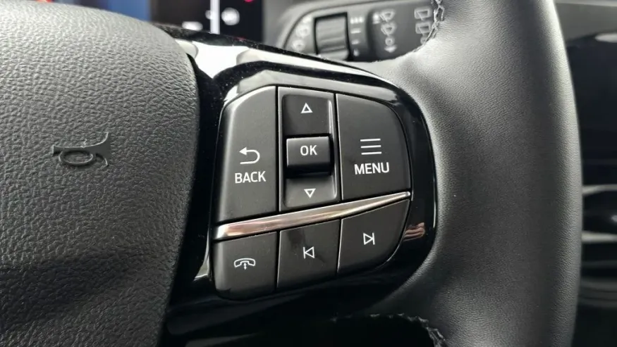 2026 Ford Escape | Photo 16 of 25