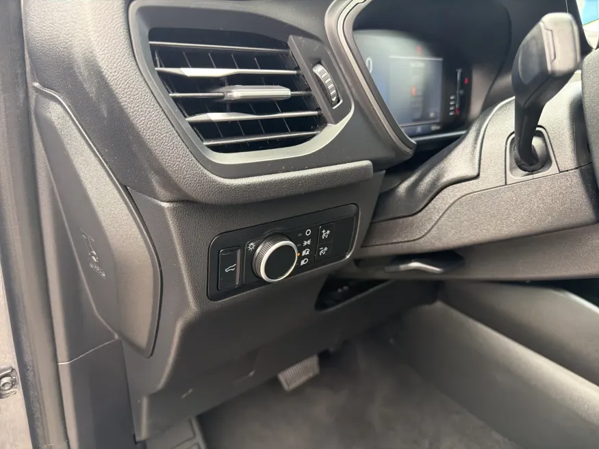 2024 Ford Escape Active | Photo 13 of 20