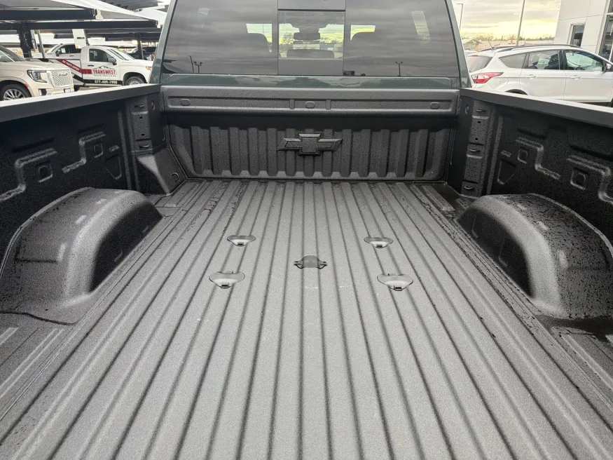 2026 Chevrolet Silverado 3500HD LTZ | Photo 8 of 22