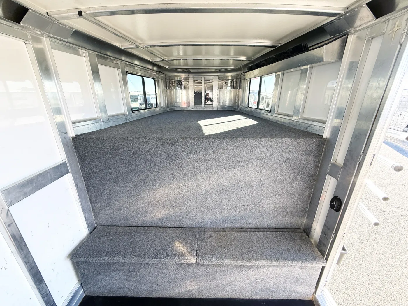 2019 Cimarron Lonestar Stock Stock | Photo 5 of 17